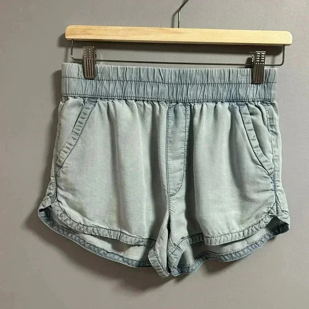 American  Eagle Shorts